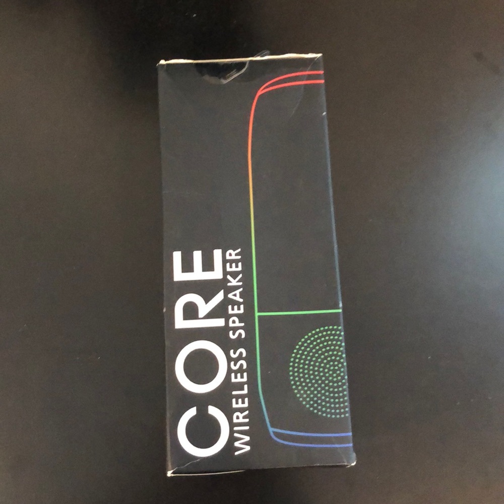 Color changing  Bluetooth speaker - Picture 2 of 3